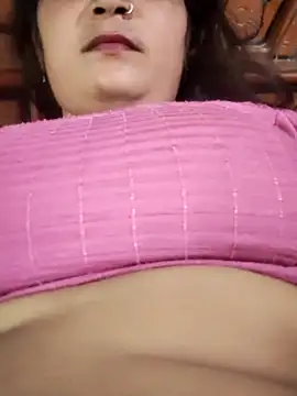 Snapshot of Kavya_hot chatting on 06/10/26, 07:40 Kavya hot online show from 06/10/26, 07:40