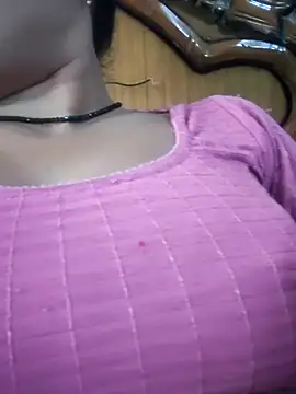 Snapshot of Kavya_hot chatting on 06/11/26, 06:22 Kavya hot online show from 06/11/26, 06:22