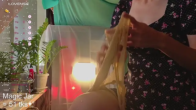 HoneyLem0n online show from 09/11/25, 03:39