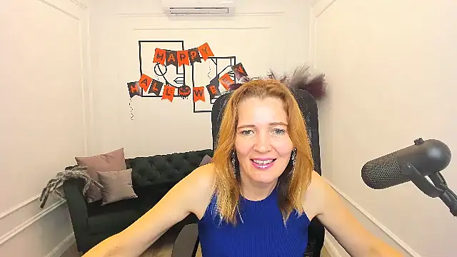 NikaStraitlive online show from 10/19/25, 11:55