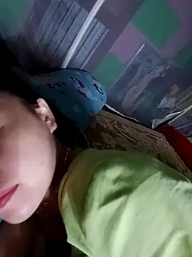 Mie-mie11 online show from 10/28/25, 01:09