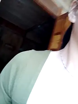 Mie-mie11 online show from 10/29/25, 12:24