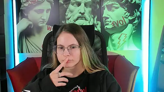 Carrie Rose online show from 09/16/25, 04:13