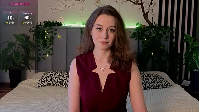 SkyHelen online show from 11/21/25, 04:44