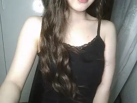 Annabelle-e online show from 05/17/26, 07:32