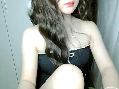 Annabelle-e online show from 05/28/26, 07:44