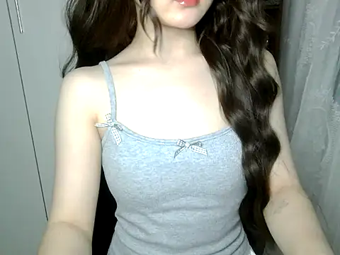 Annabelle-e online show from 06/15/26, 07:38