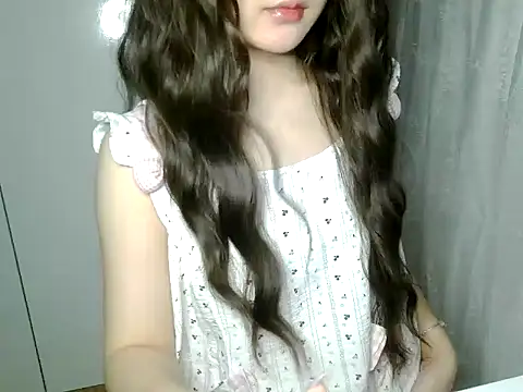 Annabelle-e online show from 07/19/26, 08:56