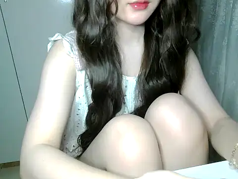 Annabelle-e online show from 07/24/26, 07:45