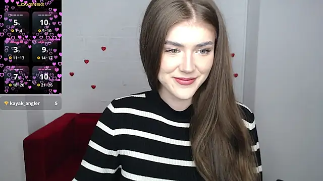 VictiriaDax online show from 10/13/25, 12:05