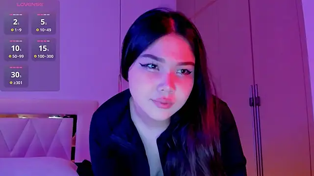 yummmymommy online show from 09/18/25, 12:18