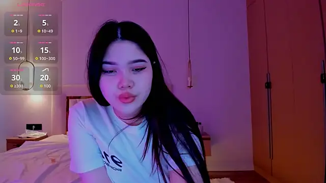 yummmymommy online show from 09/20/25, 09:10