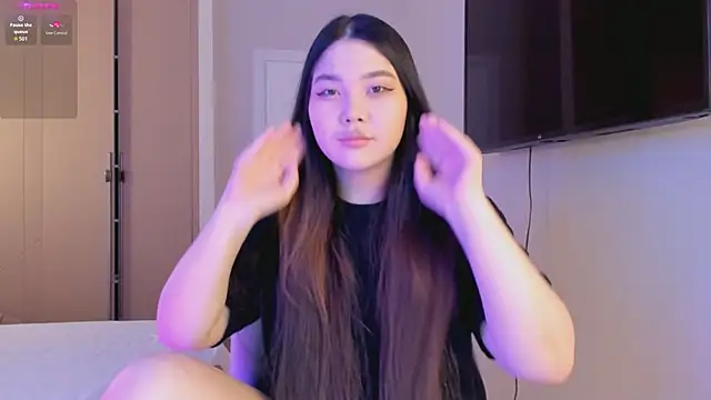 yummmymommy online show from 09/30/25, 01:27