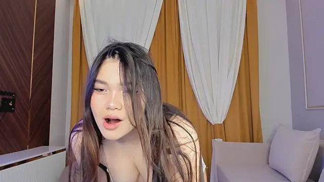 yummmymommy online show from 10/02/25, 01:18