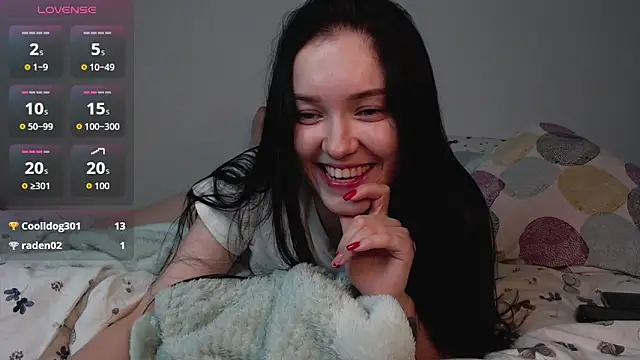 Snapshot of Veliora chatting on 11/11/25, 06:41 Veliora online show from 11/11/25, 06:41