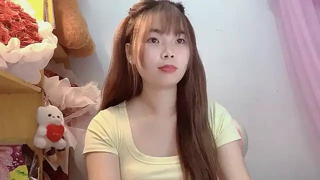 Snapshot of Pony898 chatting on 09/16/25, 02:40 Pony898 online show from 09/16/25, 02:40