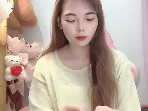 Snapshot of Pony898 chatting on 11/14/25, 05:11 Pony898 online show from 11/14/25, 05:11