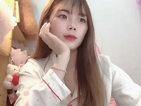 Snapshot of Pony898 chatting on 12/01/25, 02:22 Pony898 online show from 12/01/25, 02:22