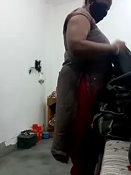 Rakhi sawant143 online show from 10/29/25, 02:36