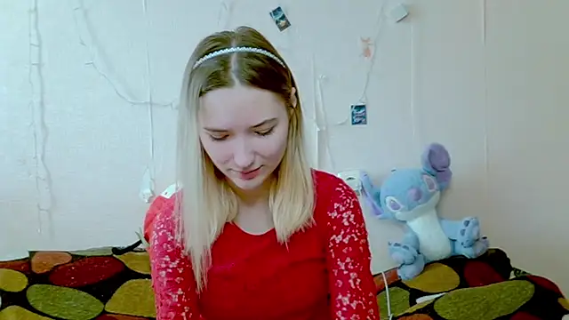 Snapshot of _kikiclark__ chatting on 10/01/25, 08:09 kikiclark online show from 10/01/25, 08:09