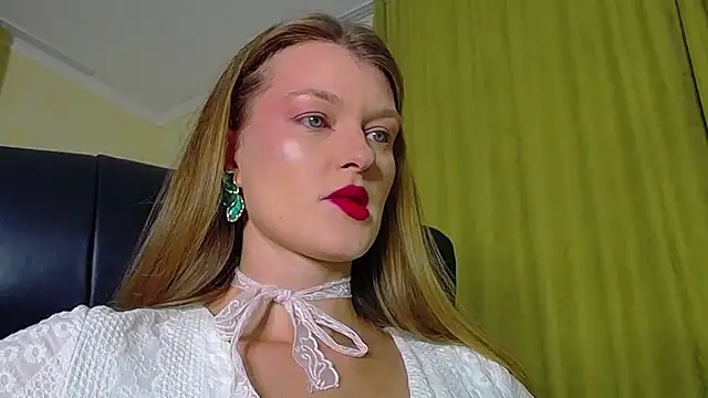 Snapshot of MysticVenus_ chatting on 11/05/25, 03:12 MysticVenus online show from 11/05/25, 03:12