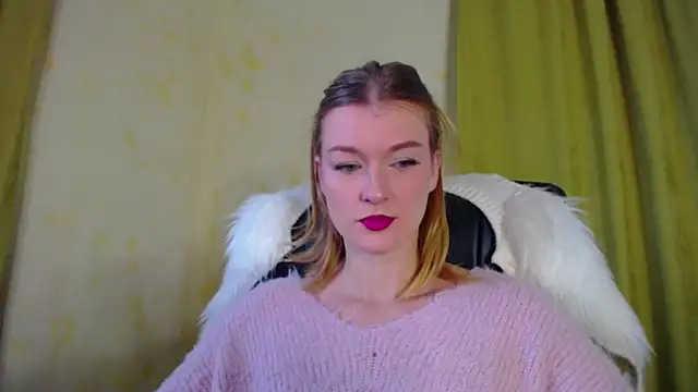 Snapshot of MysticVenus_ chatting on 12/14/25, 09:25 MysticVenus online show from 12/14/25, 09:25