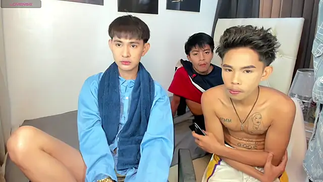 xxxhugecocktwinkxxx online show from 09/20/25, 05:14