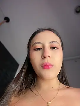Juanita-Diaz online show from 07/19/26, 08:45