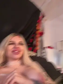 Steffi Snowbunny online show from 03/24/26, 10:15