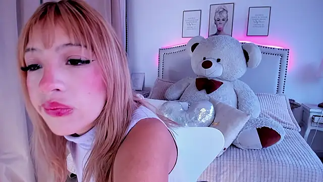 Mayajhons online show from 12/04/25, 12:36