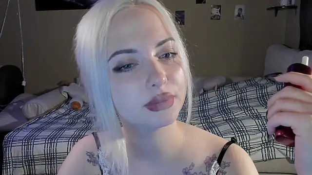velunnight online show from 09/09/25, 05:34