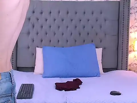 Luke Carter online show from 09/20/25, 01:01