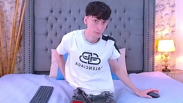 Luke Carter online show from 10/07/25, 01:19