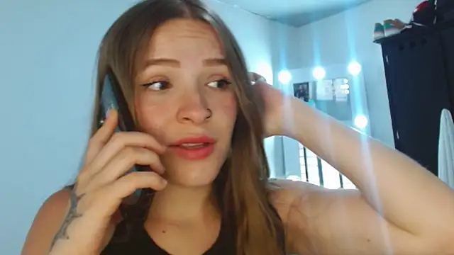 emily-scott online show from 09/12/25, 03:01