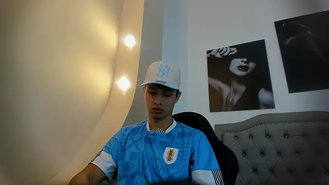 andre blow online show from 10/27/25, 03:16