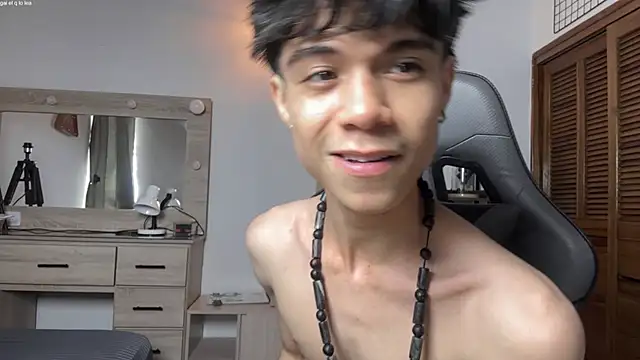 OopsAgain  online show from 05/30/26, 08:28