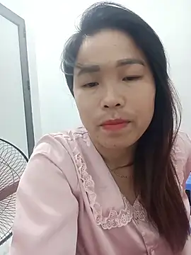 Snapshot of sumy-00 chatting on 05/16/26, 04:06 sumy-00 online show from 05/16/26, 04:06