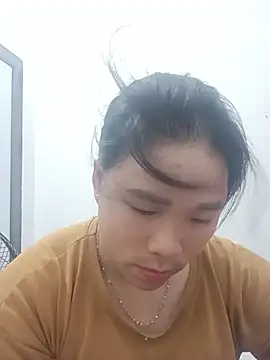 Snapshot of sumy-00 chatting on 05/23/26, 05:17 sumy-00 online show from 05/23/26, 05:17