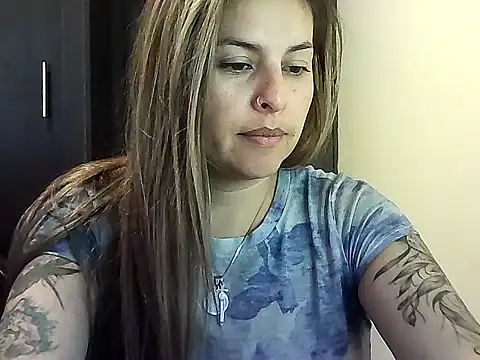Snapshot of Valery__Rouse_ chatting on 01/18/26, 06:34 Valery Rouse online show from 01/18/26, 06:34