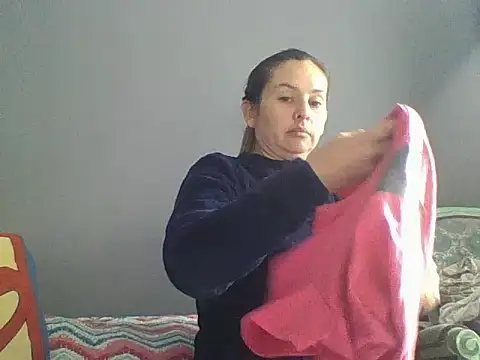 Snapshot of Valery__Rouse_ chatting on 02/18/26, 06:04 Valery Rouse online show from 02/18/26, 06:04