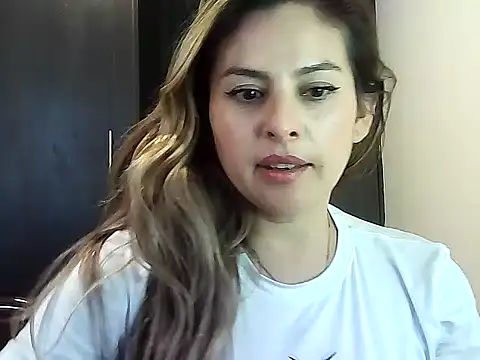 Snapshot of Valery__Rouse_ chatting on 03/08/26, 06:55 Valery Rouse online show from 03/08/26, 06:55