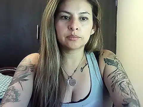 Snapshot of Valery__Rouse_ chatting on 03/15/26, 09:32 Valery Rouse online show from 03/15/26, 09:32