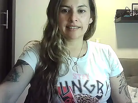 Snapshot of Valery__Rouse_ chatting on 04/30/26, 10:25 Valery Rouse online show from 04/30/26, 10:25