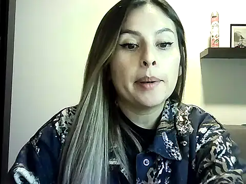 Valery  Rouse  online show from 06/27/26, 04:17