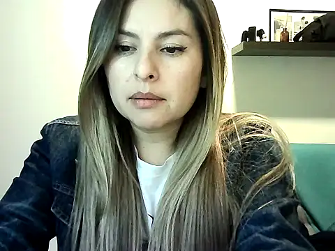 Valery  Rouse  online show from 07/29/26, 12:31