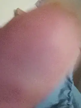 Snapshot of CaramelBrownBBC14 chatting on 09/08/25, 03:00 CaramelBrownBBC14 online show from 09/08/25, 03:00