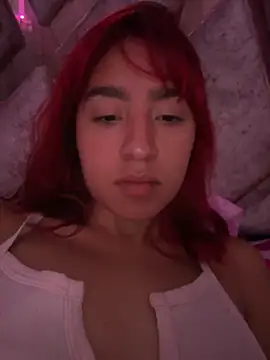 Snapshot of The_Best_Melissa chatting on 10/22/25, 04:13 The Best Melissa online show from 10/22/25, 04:13