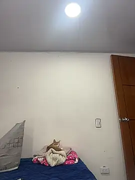 Snapshot of The_Best_Melissa chatting on 10/25/25, 06:46 The Best Melissa online show from 10/25/25, 06:46