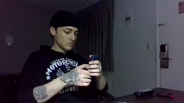 Snapshot of Jbenz420 chatting on 03/11/26, 11:00 Jbenz420 online show from 03/11/26, 11:00
