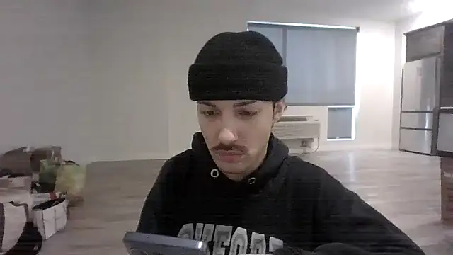 Snapshot of Jbenz420 chatting on 05/23/26, 10:47 Jbenz420 online show from 05/23/26, 10:47